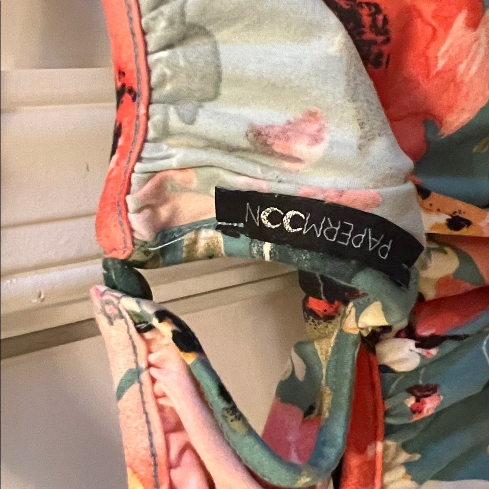 PAPERMOON halter to in floral print M - Picture 4 of 4